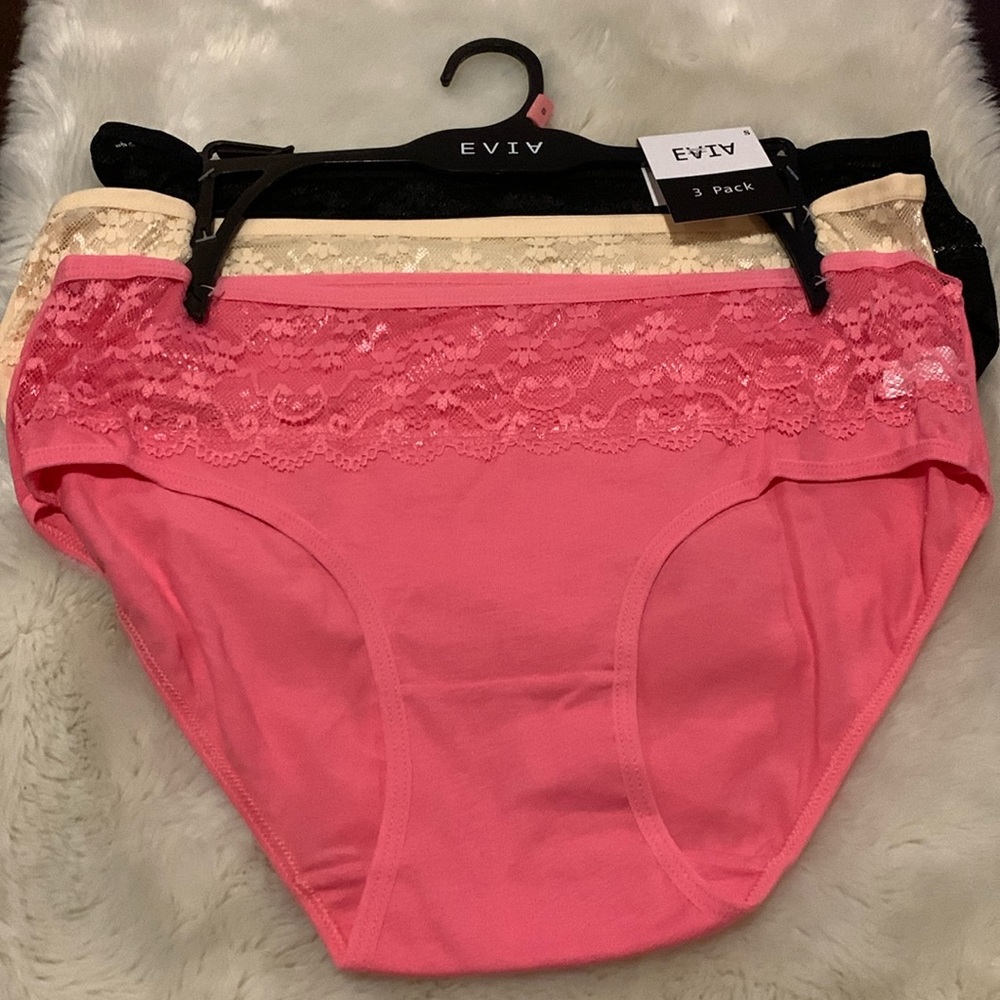 NWT laced top panties
